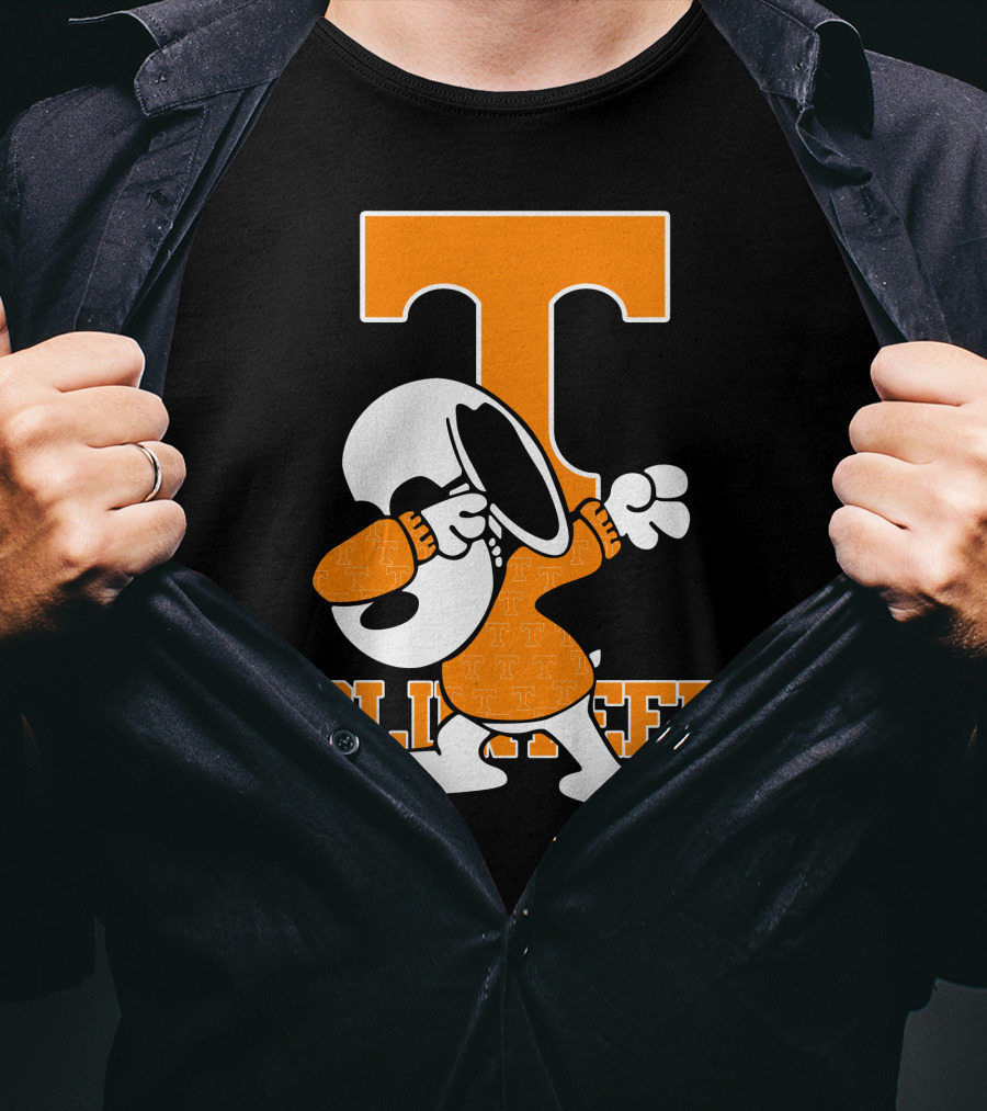 Tennessee Volunteers Snoopy Dabbing T-Shirt