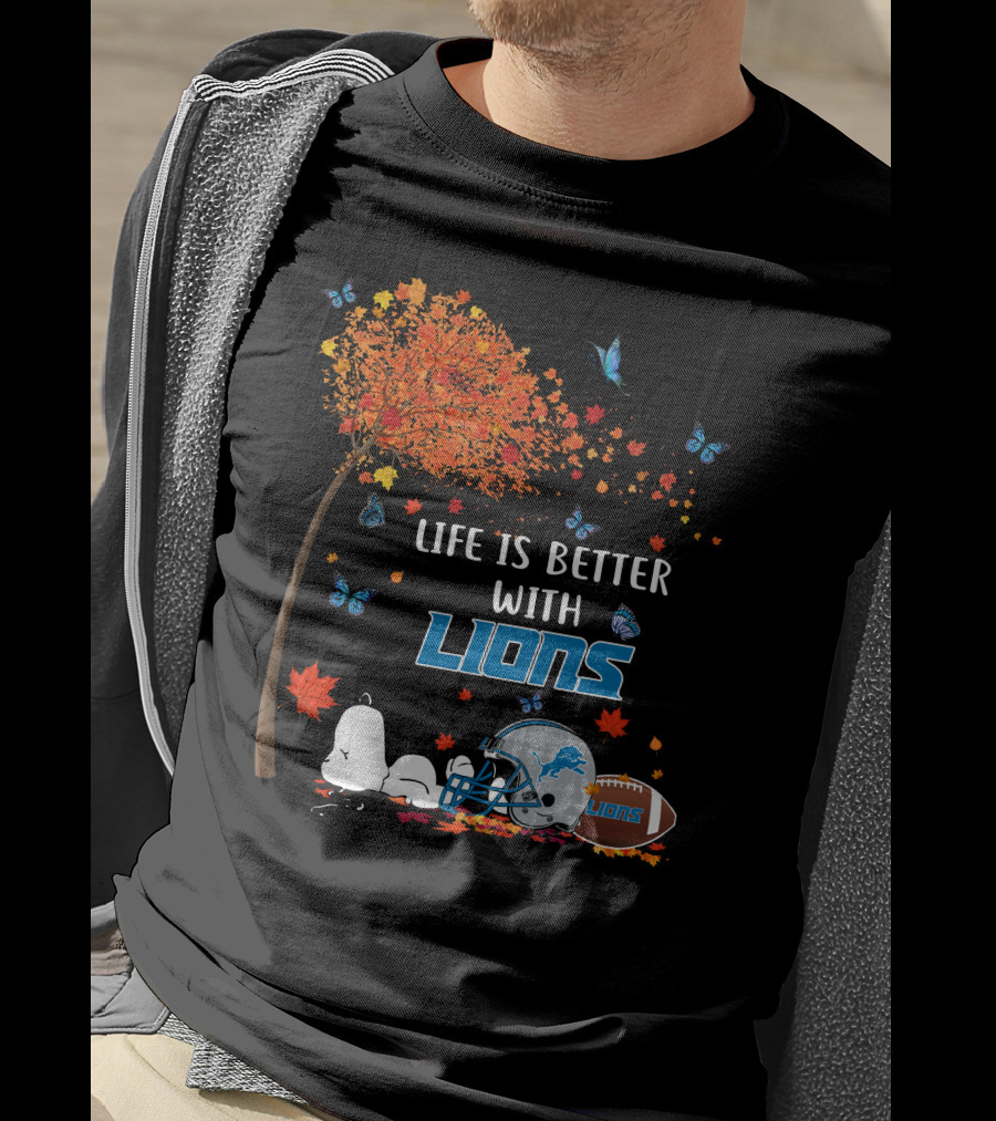 Life Is Better With Detroit Lions Autumn Leaves Football Helmet Snoopy Woodstock T-Shirt