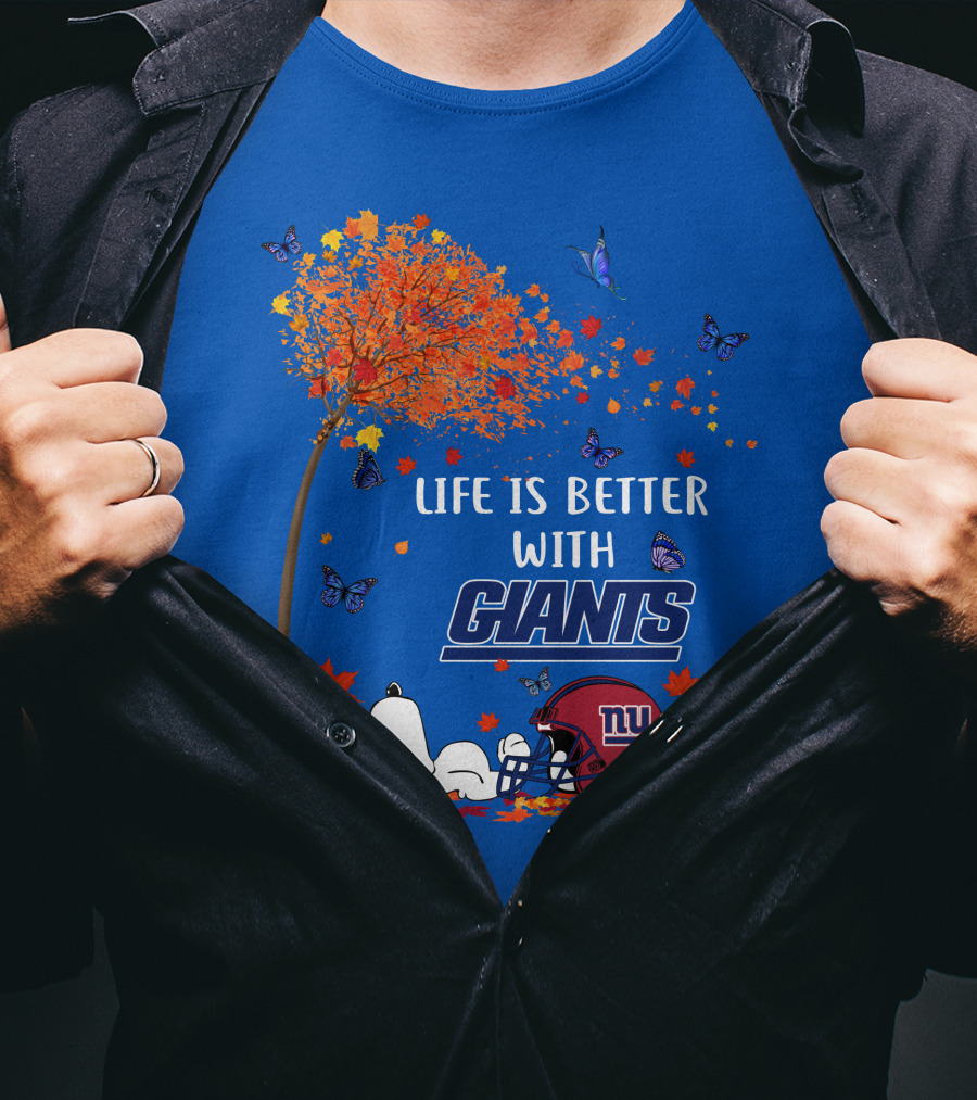 Life Is Better With Giants New York Giants Football Autumn Leaves Snoopy Butterflies T-Shirt