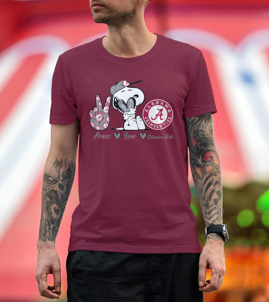 Peace Love Alabama Crimson Tide Snoopy Football Fan Gear T-Shirt