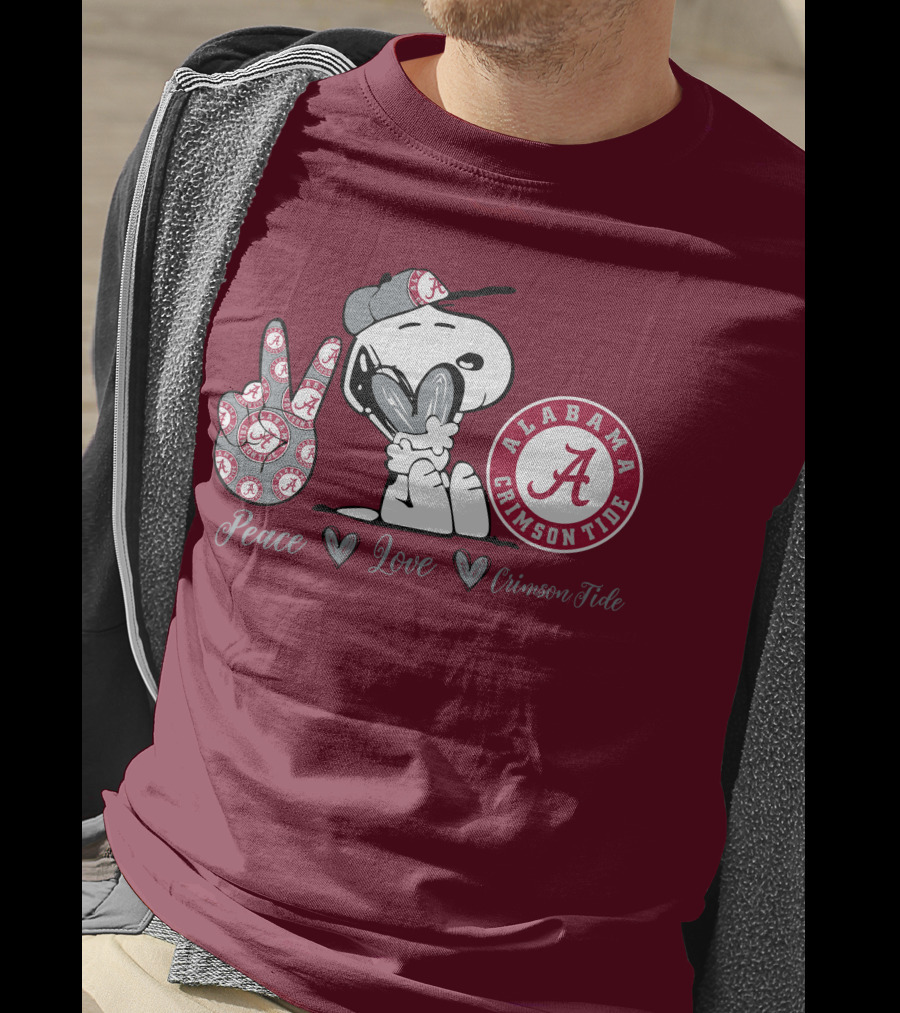 Peace Love Alabama Crimson Tide Snoopy Football Fan Gear T-Shirt