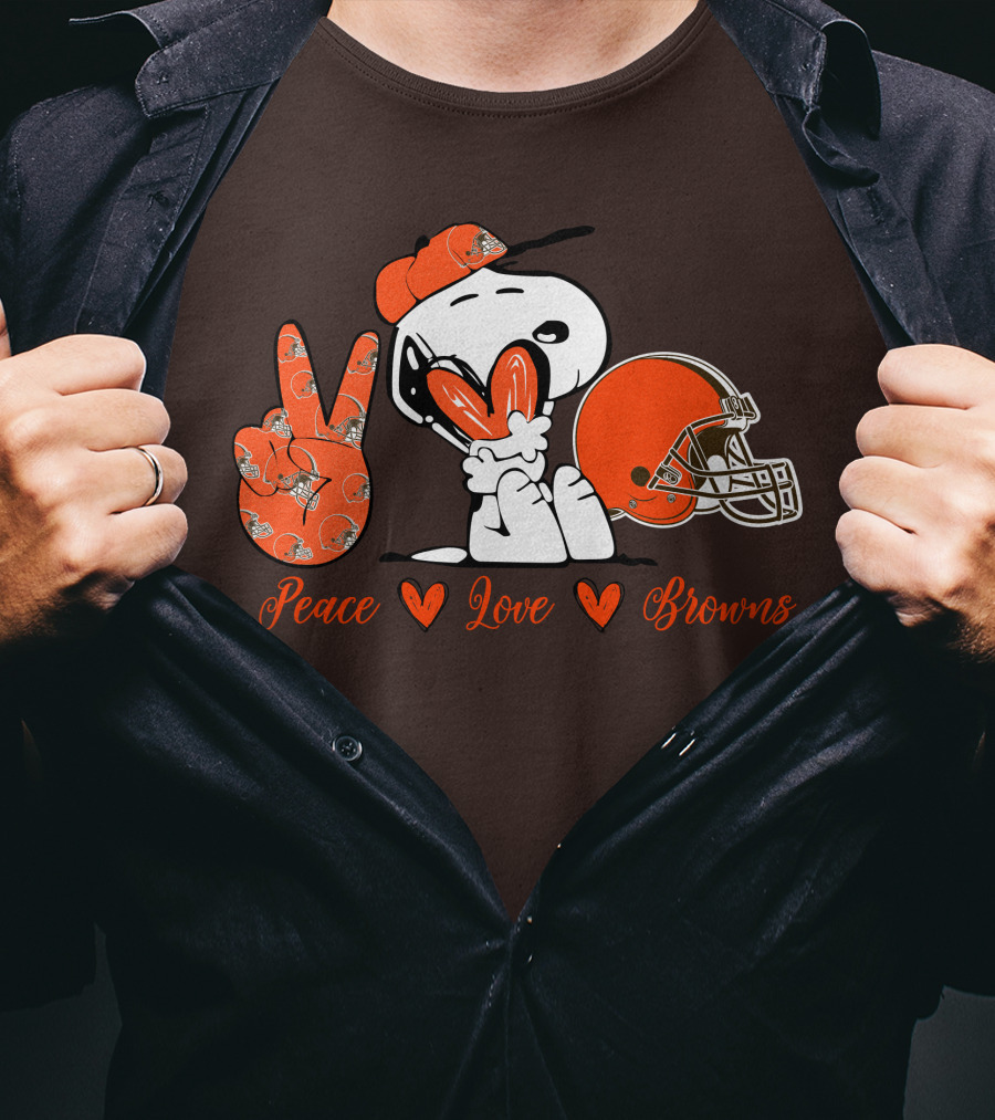 Peace Love Browns Snoopy Cleveland Browns Helmet T-Shirt