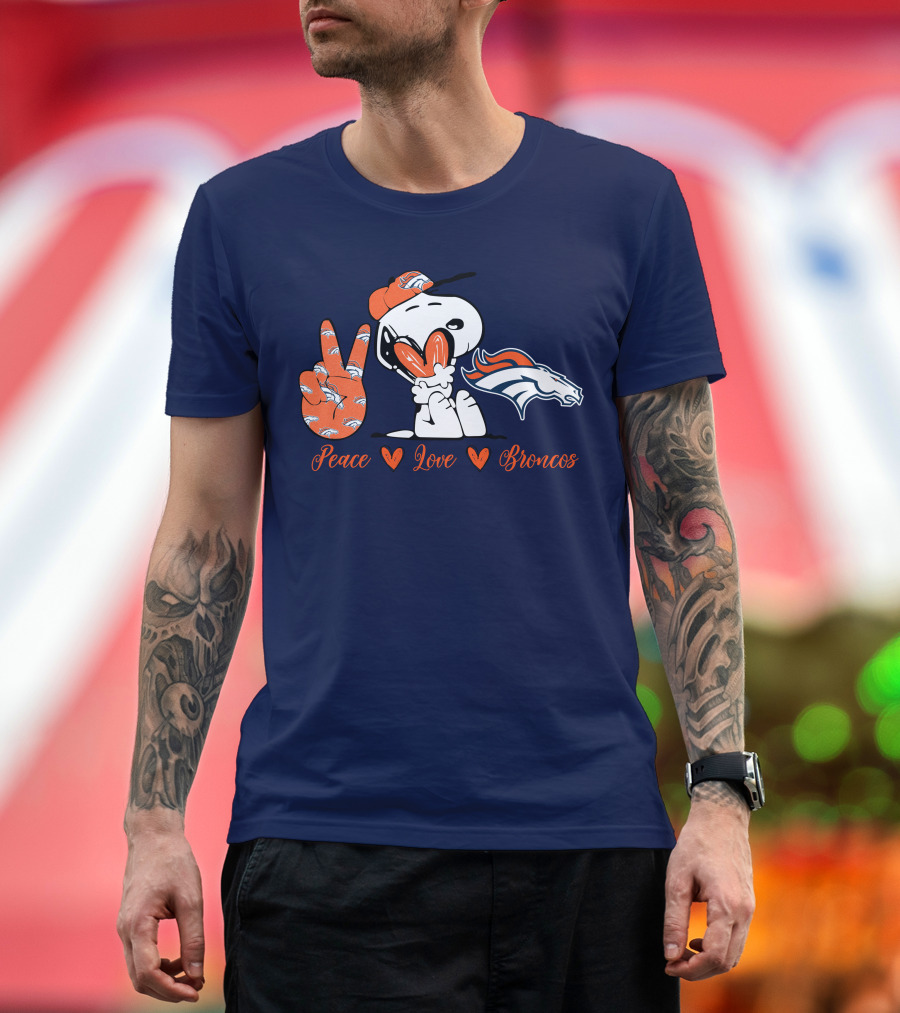 Peace Love Denver Broncos Snoopy Embrace T-Shirt