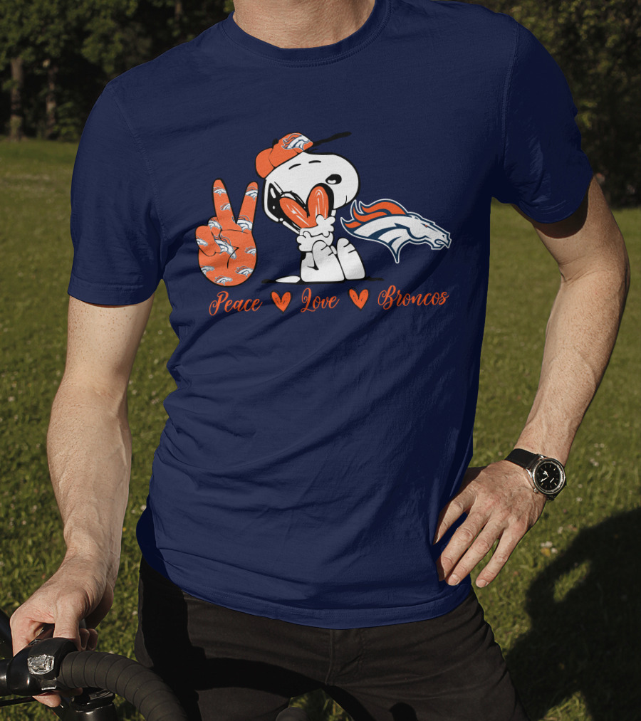 Peace Love Denver Broncos Snoopy Embrace T-Shirt