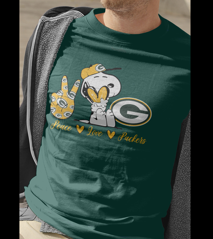 Peace Love Packers Snoopy Green Bay Packers T-Shirt