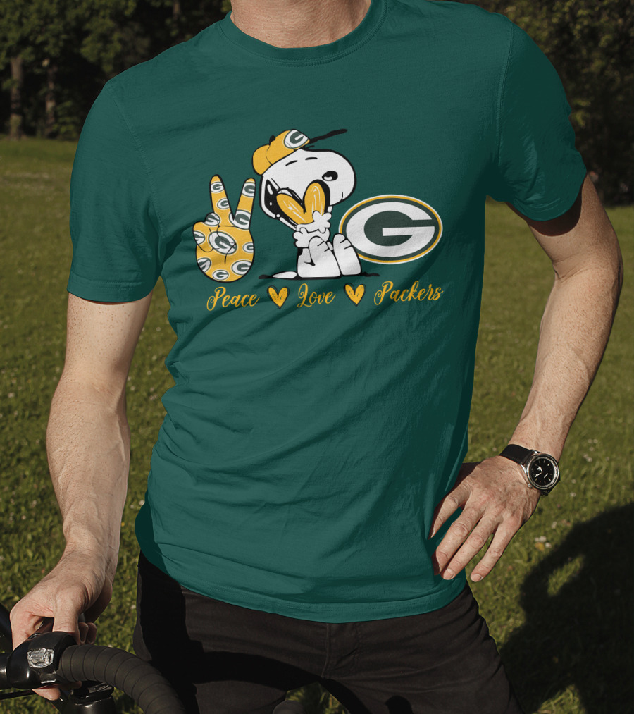 Peace Love Packers Snoopy Green Bay Packers T-Shirt