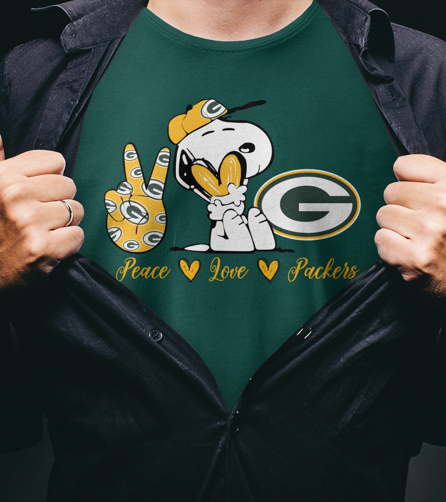 Peace Love Packers Snoopy Green Bay Packers T-Shirt