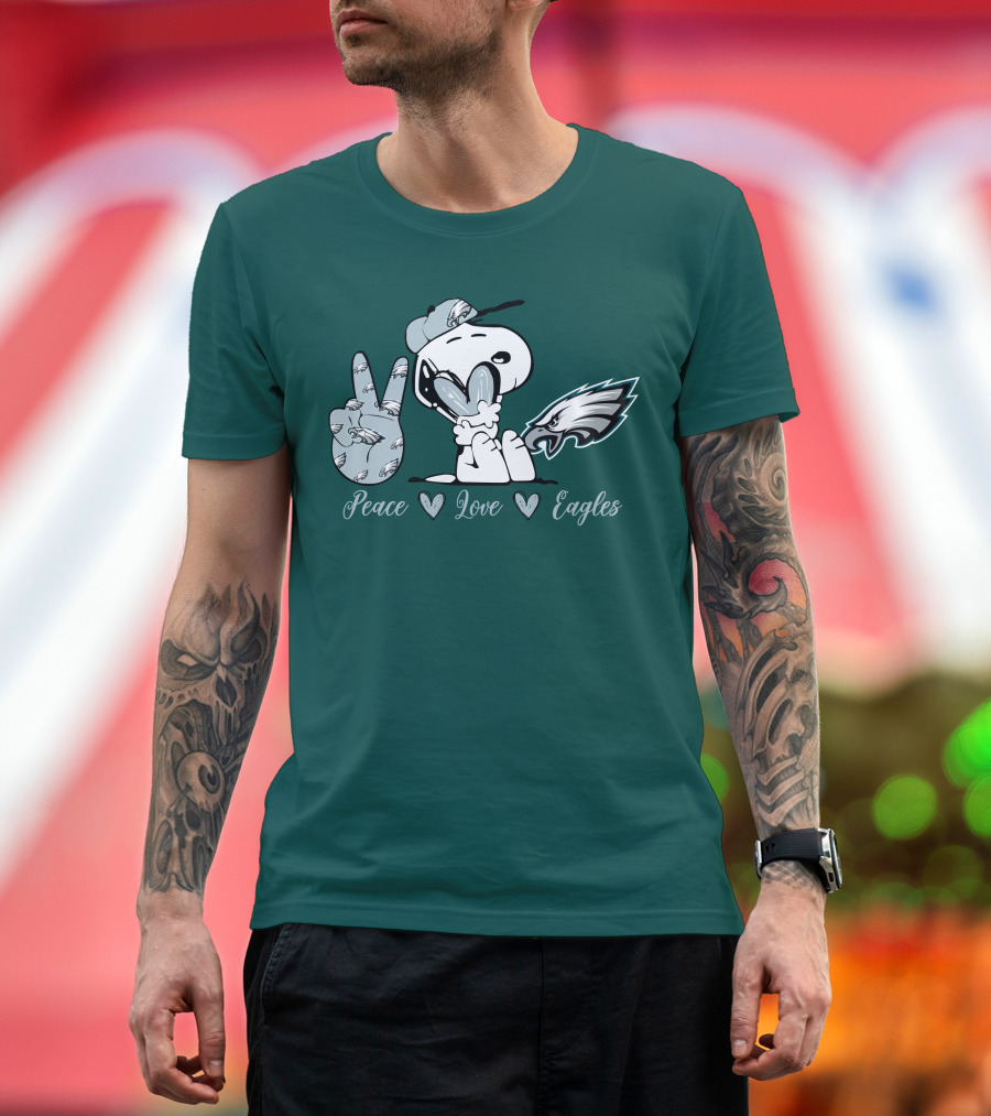 Peace Love Snoopy Philadelphia Eagles T-Shirt