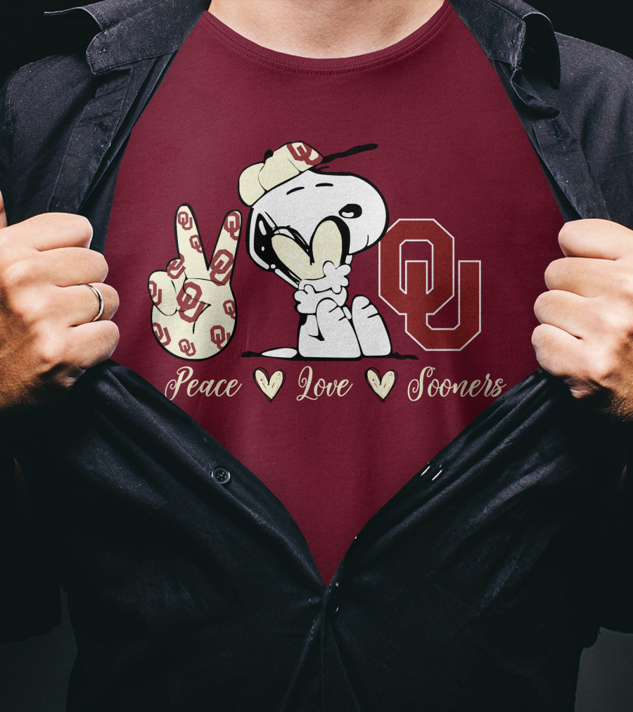 Peace Love Oklahoma Sooners Snoopy Ou T-Shirt