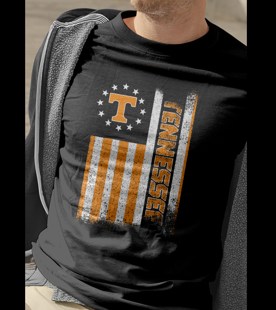 Tennessee Volunteers American Flag Stars And Stripes Vintage Look T-Shirt