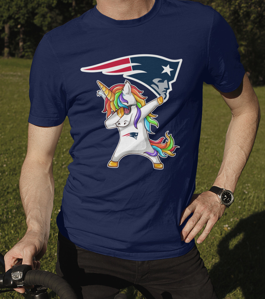 New England Patriots Unicorn Dabbing Rainbow Mane NFL T-Shirt