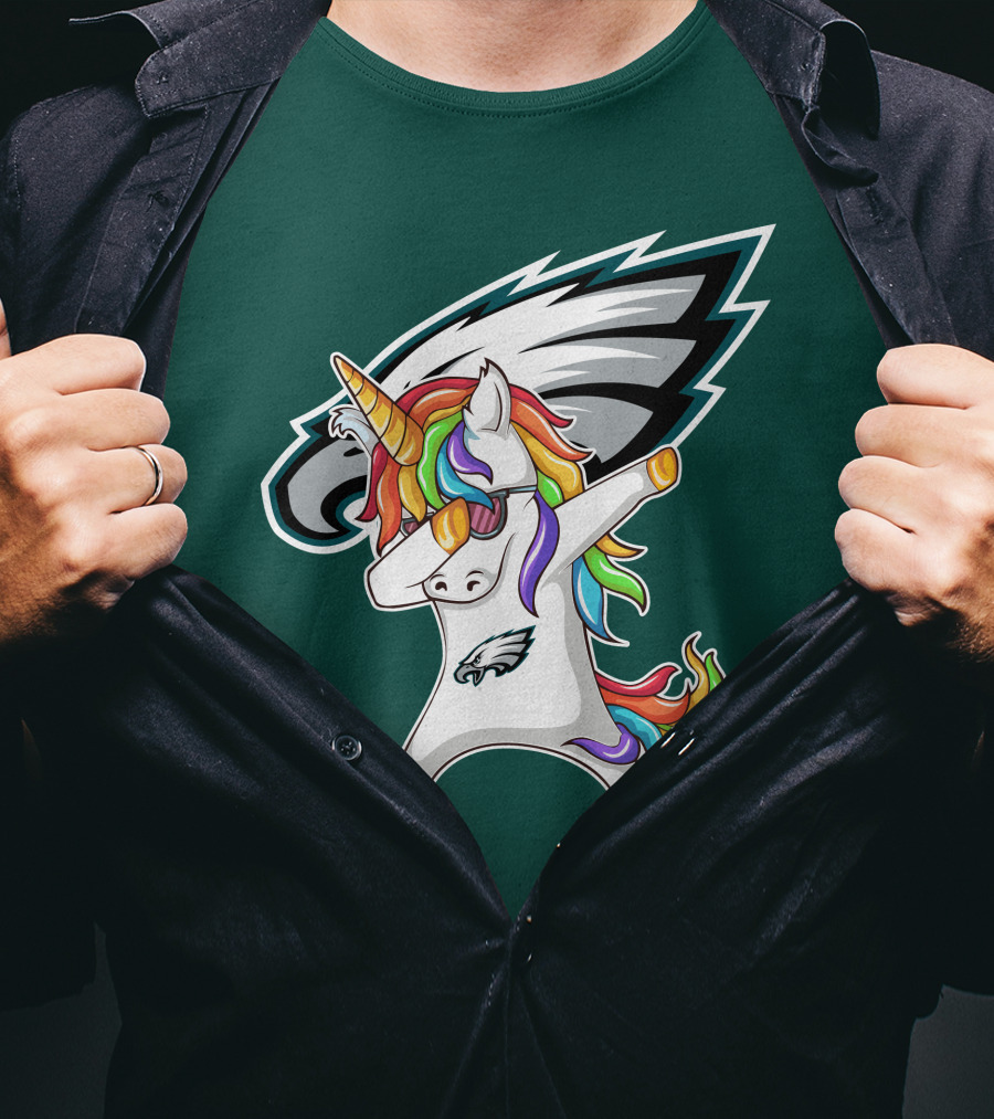 Philadelphia Eagles Unicorn Dabbing Rainbow Mane T-Shirt