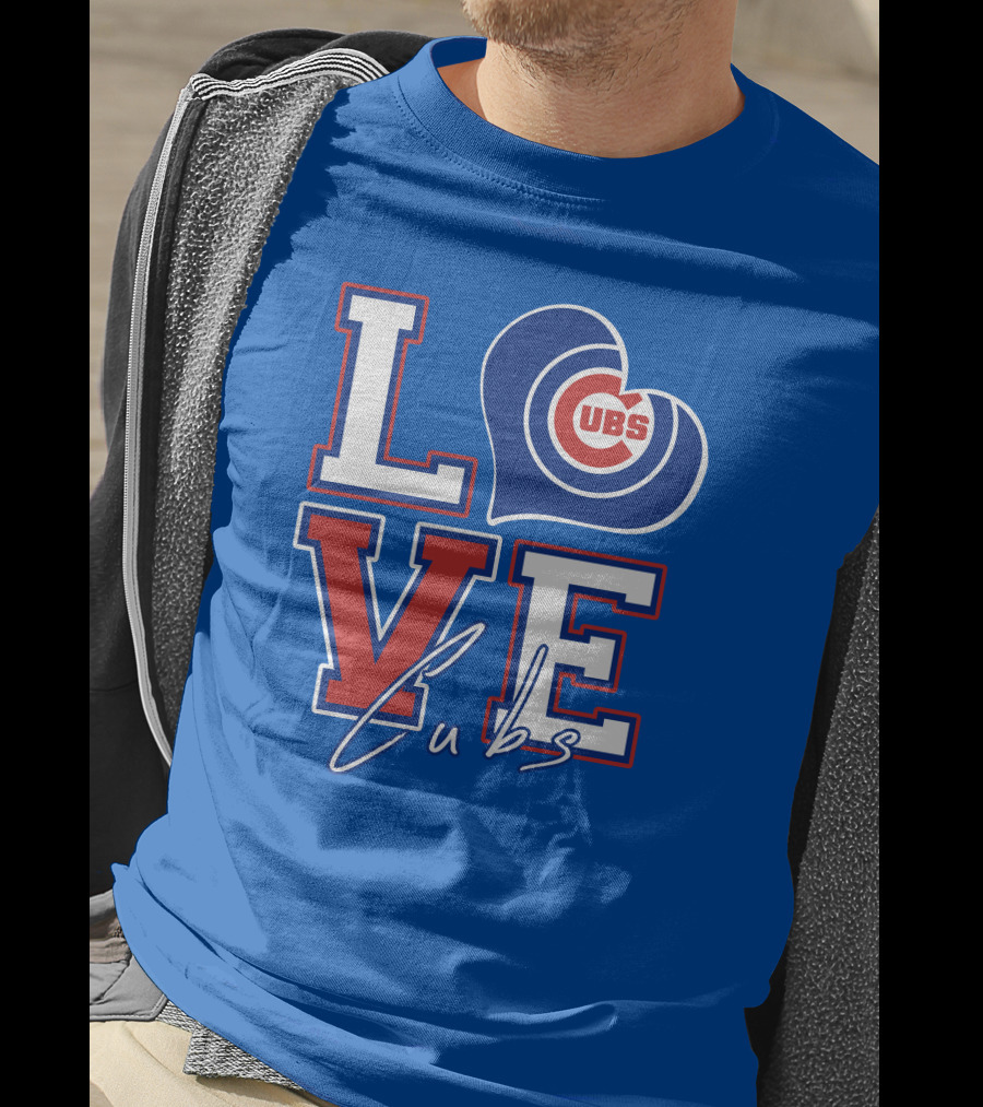LOVE Cubs Heart Chicago Cubs T-Shirt