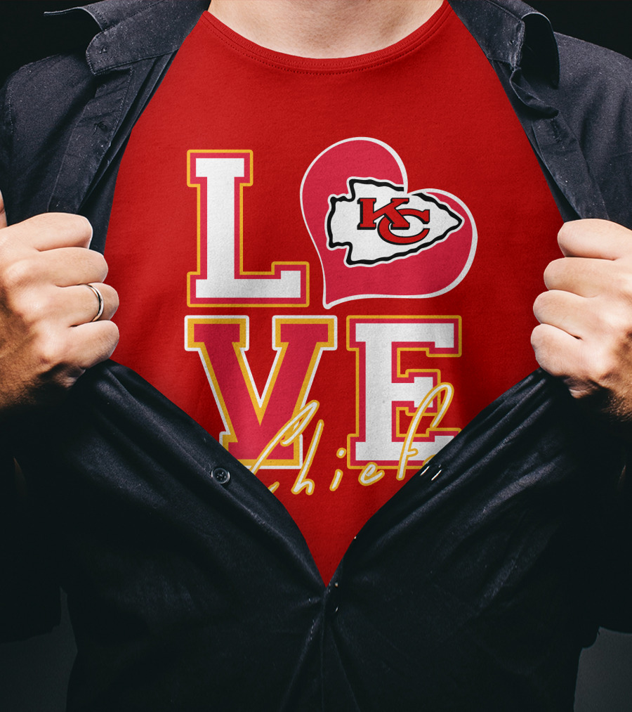 LOVE Chiefs KC Arrowhead Heart T-Shirt