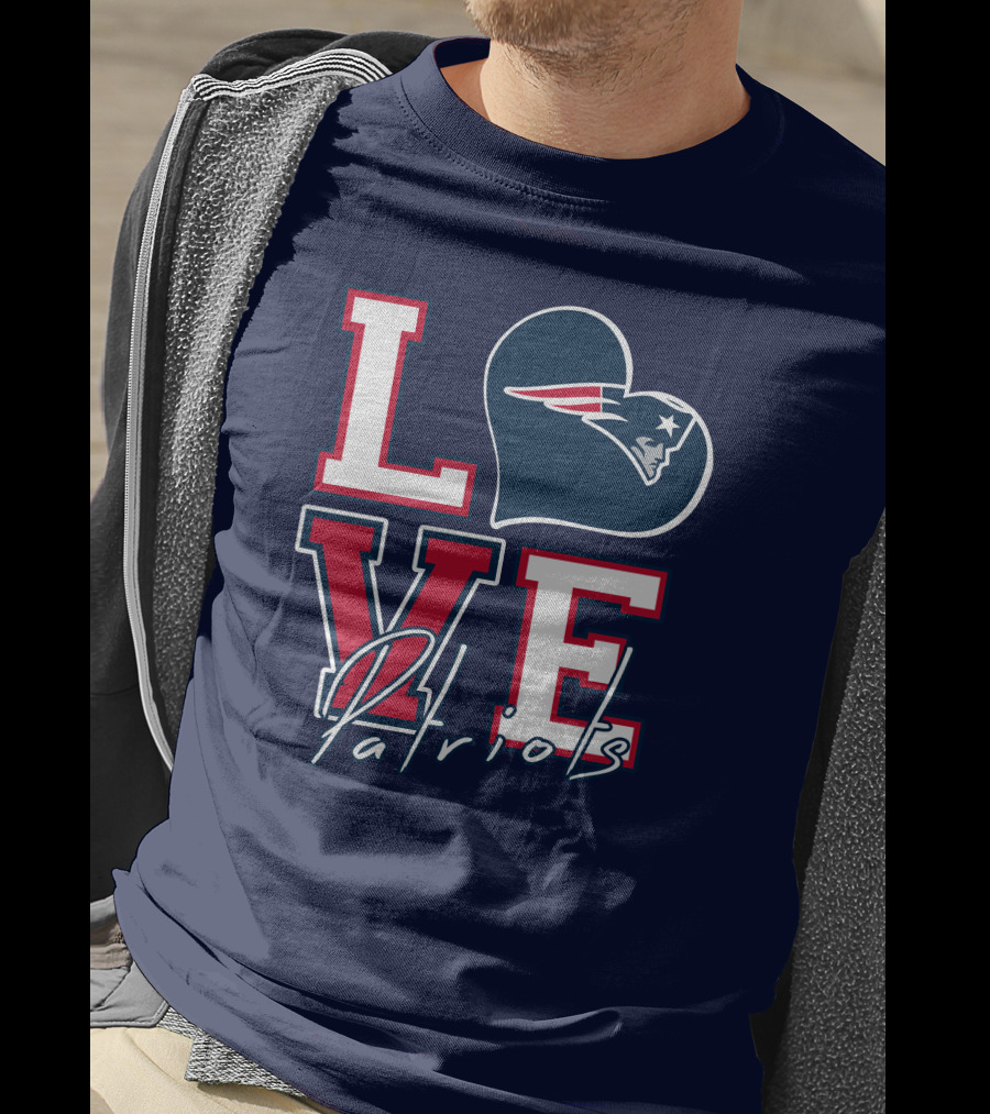 Love Patriots New England Football T-Shirt