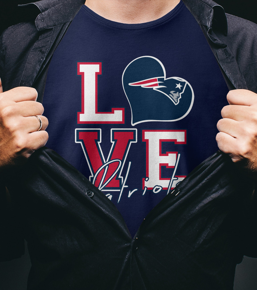 Love Patriots New England Football T-Shirt