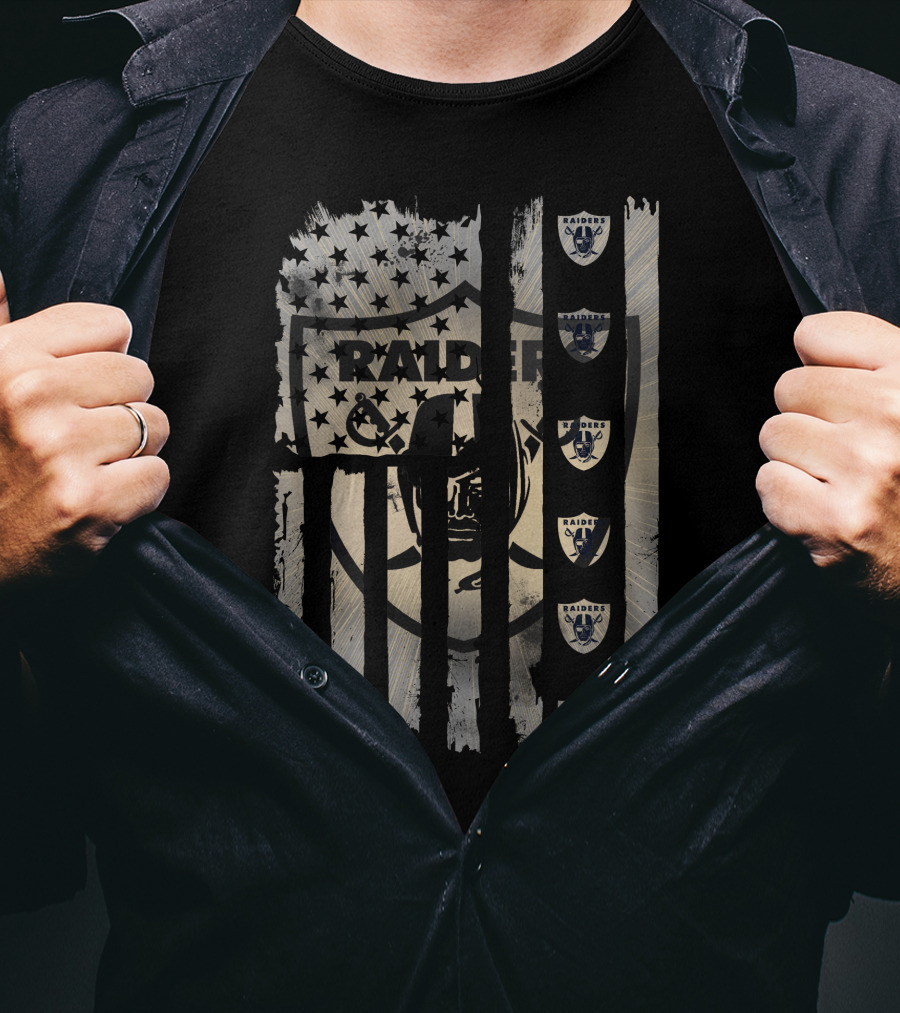 Las Vegas Raiders American Flag Raiders Shield T-Shirt