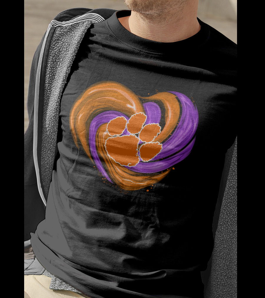 Clemson Tigers Paw Print Tornado Heart T-Shirt