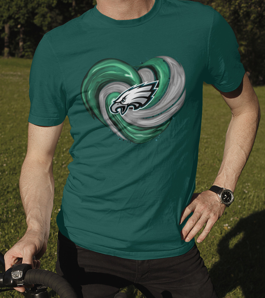 Philadelphia Eagles Heart Swirl T-Shirt