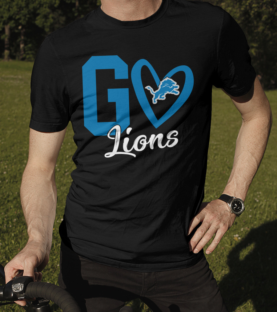 Go Lions Heart Detroit Lions T-Shirt