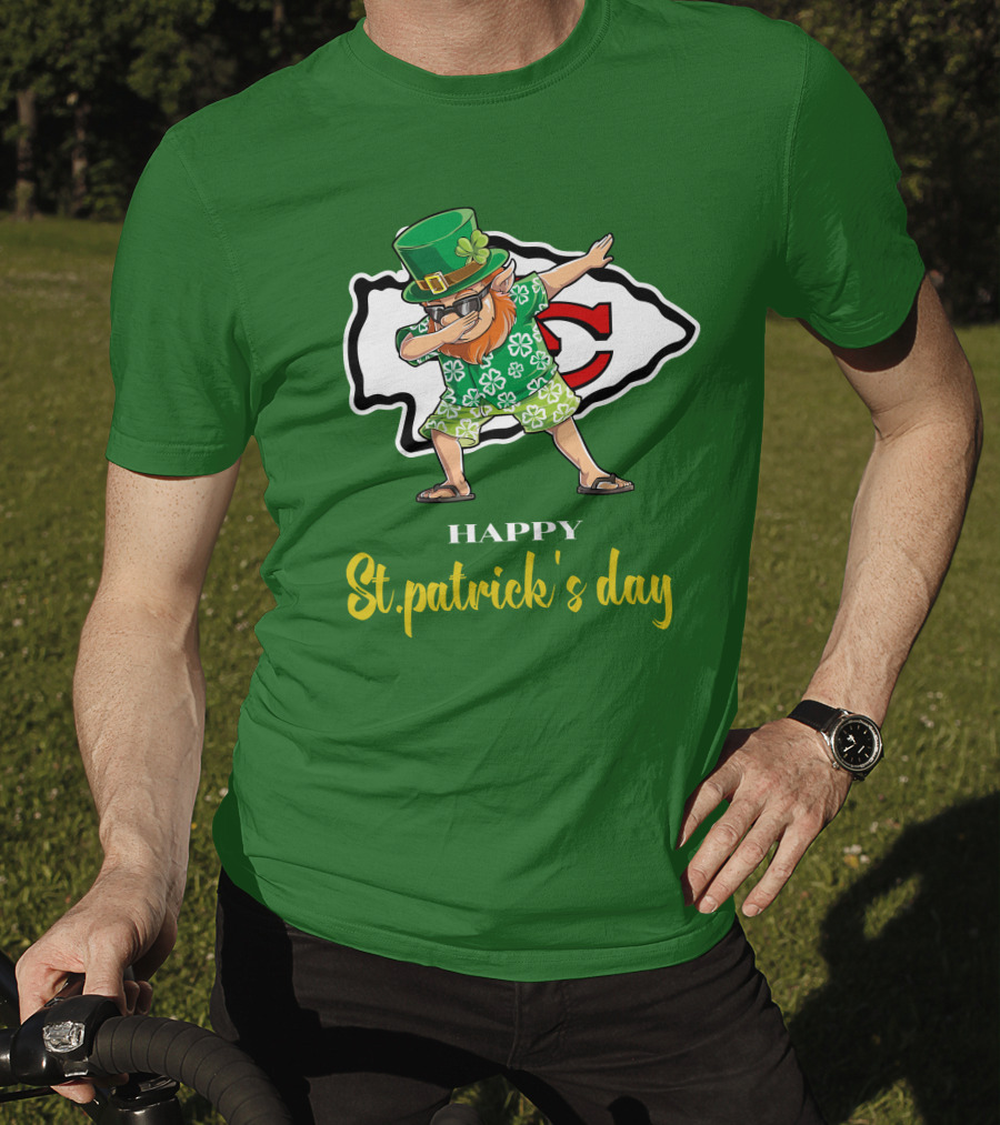Happy St. Patrick's Day Kansas City Chiefs Dabbing Leprechaun T-Shirt
