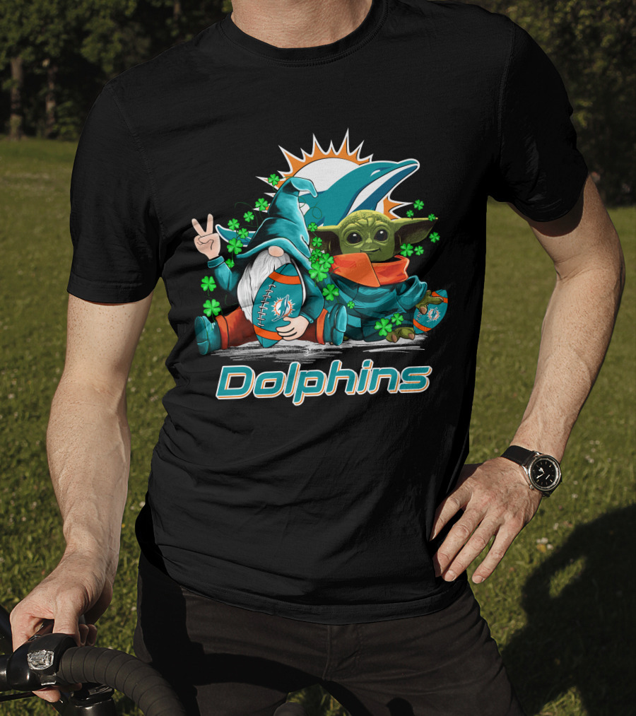 Miami Dolphins Leprechauns Gnomes Baby Yoda Hug T-Shirt