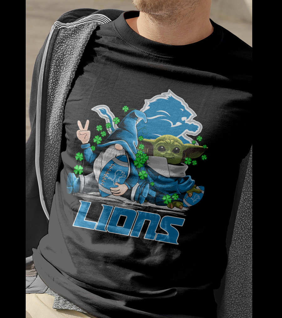 Leprechauns Gnomes Baby Yoda Lions Football Detroit Clover Hug T-Shirt