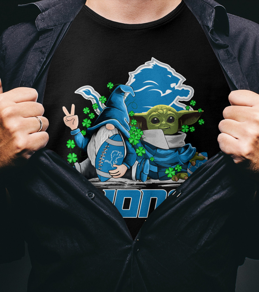 Leprechauns Gnomes Baby Yoda Lions Football Detroit Clover Hug T-Shirt