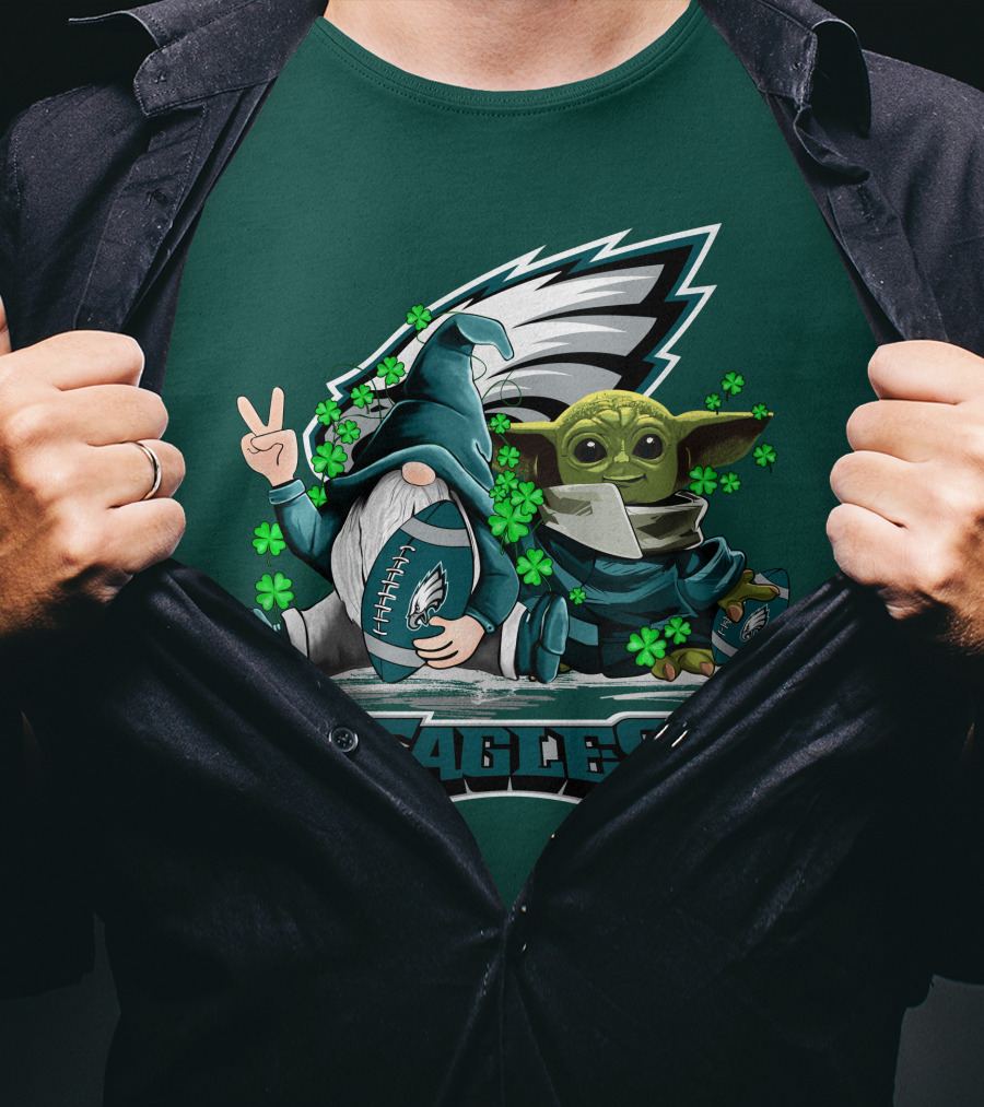 Philadelphia Eagles Leprechauns Gnomes Baby Yoda Hug Football T-Shirt