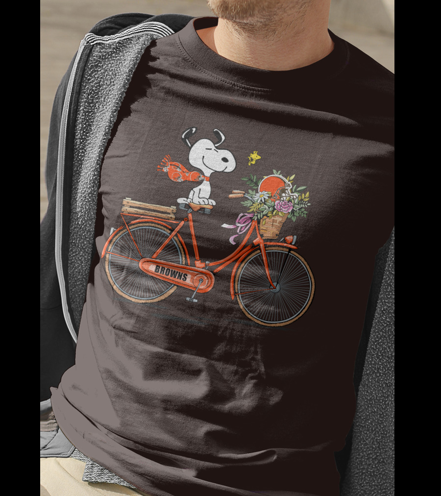 Cleveland Browns Snoopy Woodstock Flower Bicycle T-Shirt