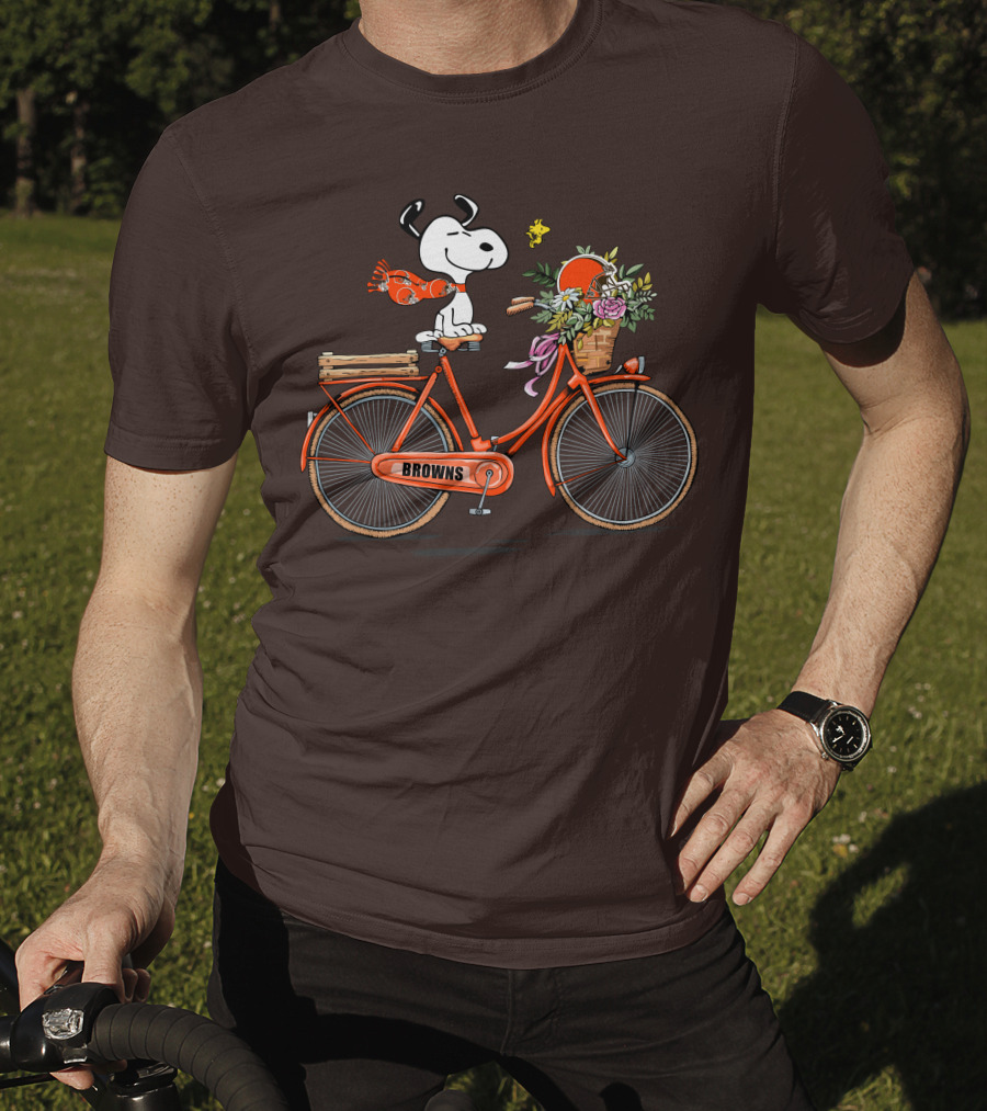Cleveland Browns Snoopy Woodstock Flower Bicycle T-Shirt