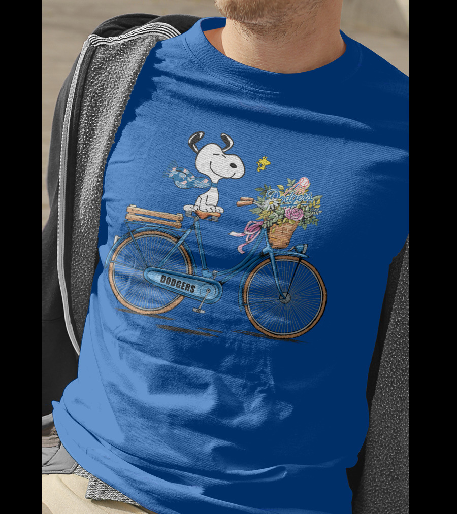 Los Angeles Dodgers Snoopy Riding Bicycle With Woodstock And Flowers T-Shirt