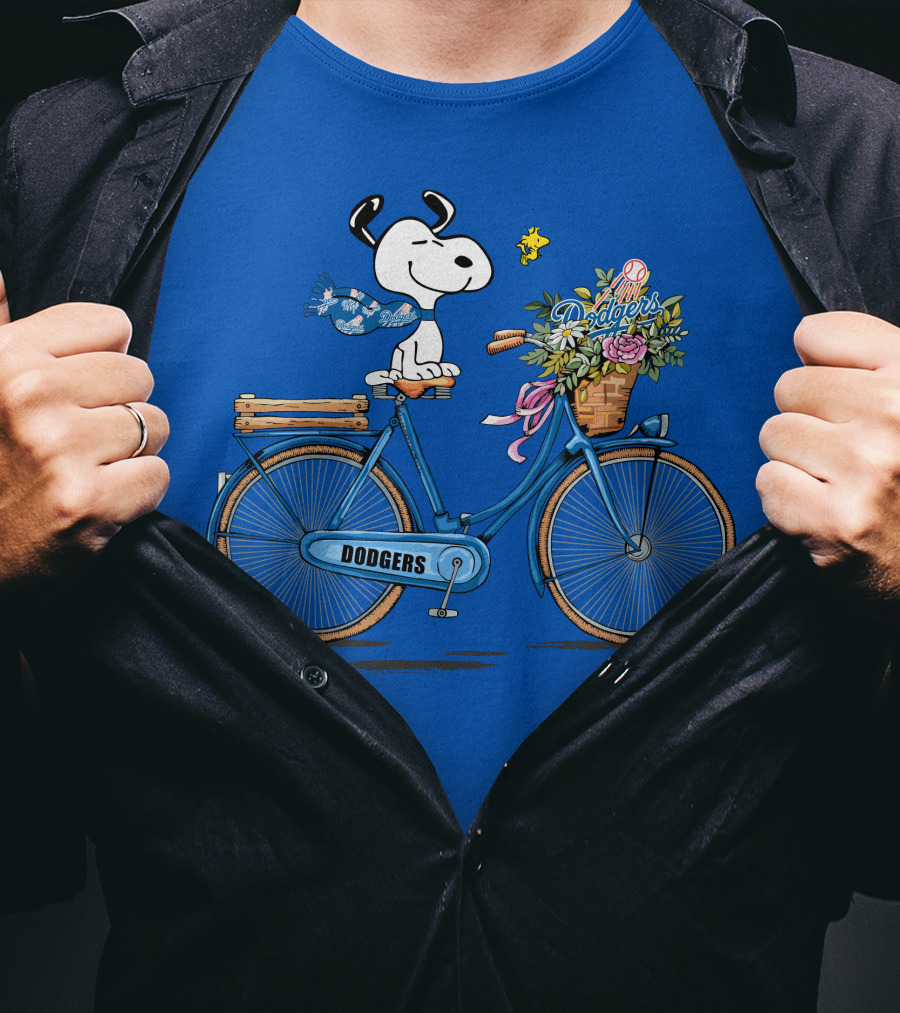 Los Angeles Dodgers Snoopy Riding Bicycle With Woodstock And Flowers T-Shirt