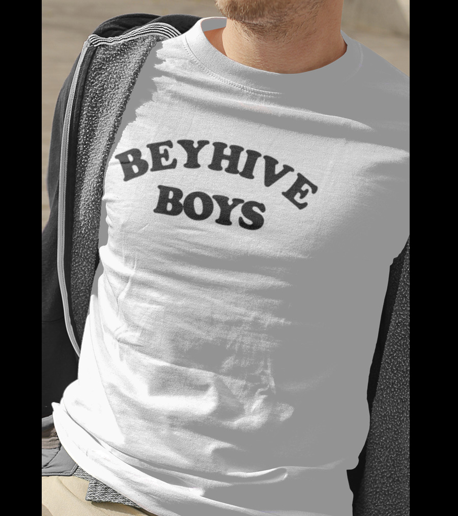 "Beyhive Boys Forever Retro Bee Enthusiast" T-Shirt