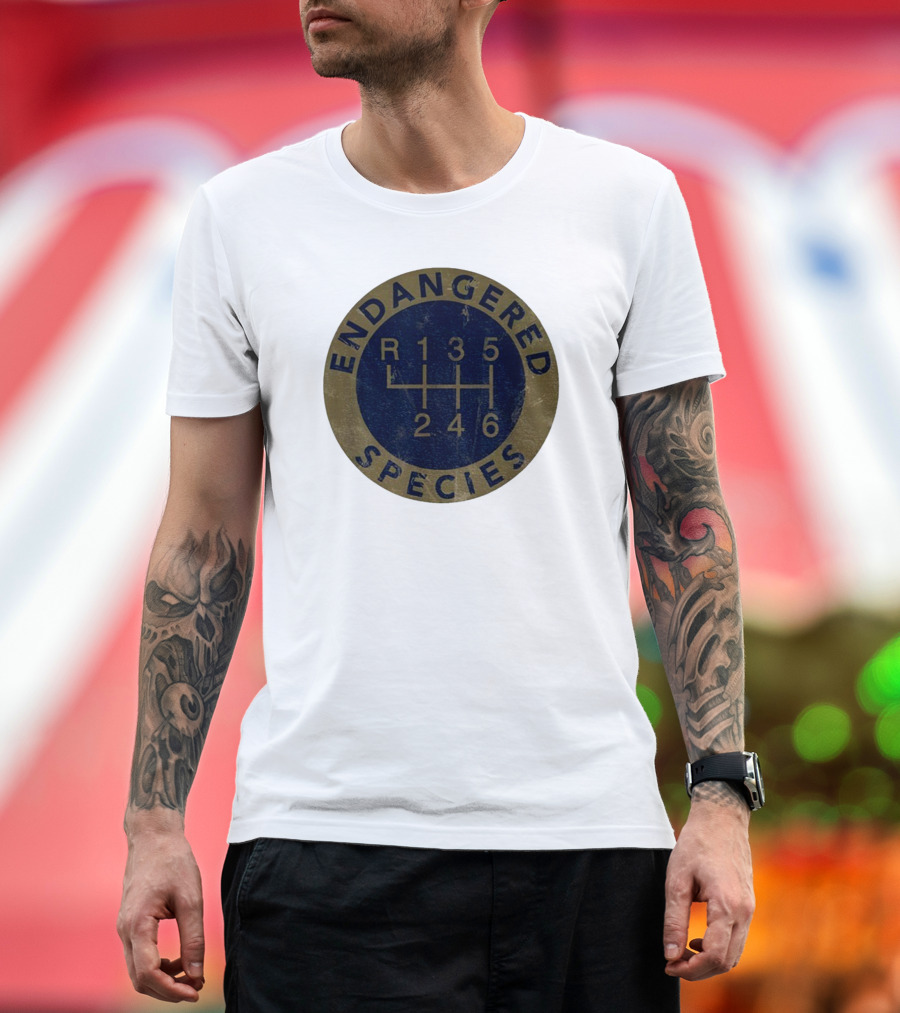 Endangered Species R 135246 Vintage Gear Shift Emblem T-Shirt