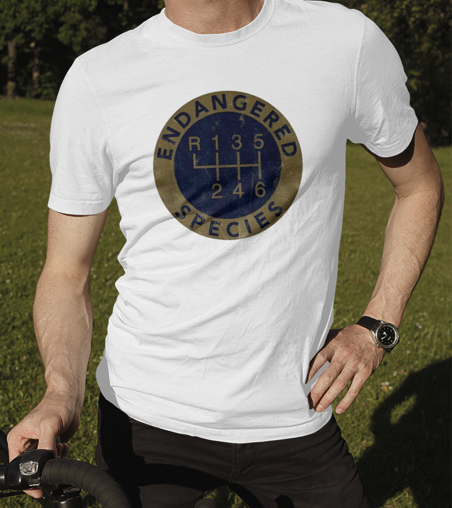 Endangered Species R 135246 Vintage Gear Shift Emblem T-Shirt