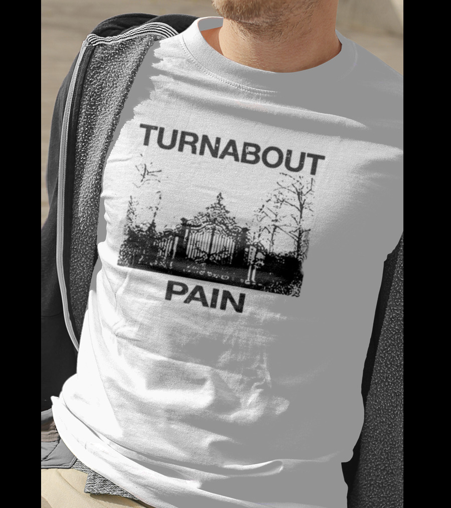 Turnabout Mansion Haunted Forest Scene T-Shirt