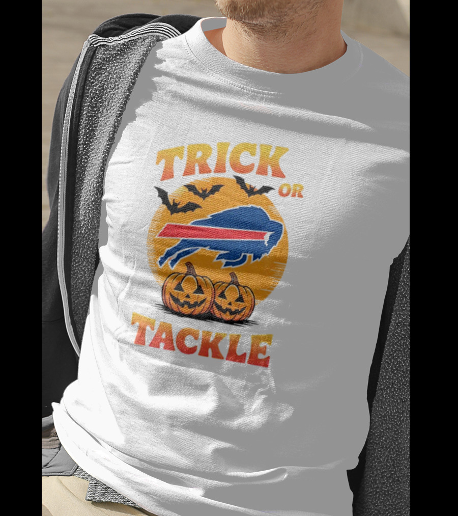 Buffalo Bills Trick Or Tackle Halloween Pumpkins And Bats T-Shirt