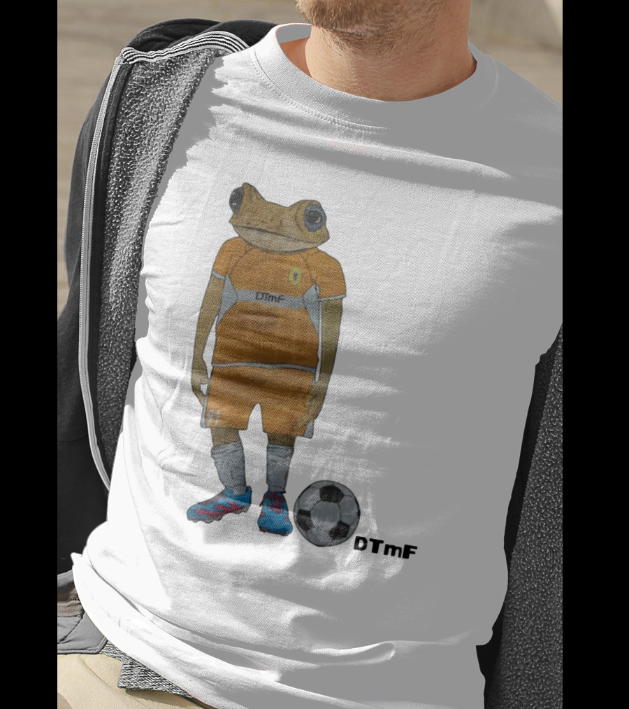 Dtmf 91 Frog Soccer Player With Ball T-Shirt