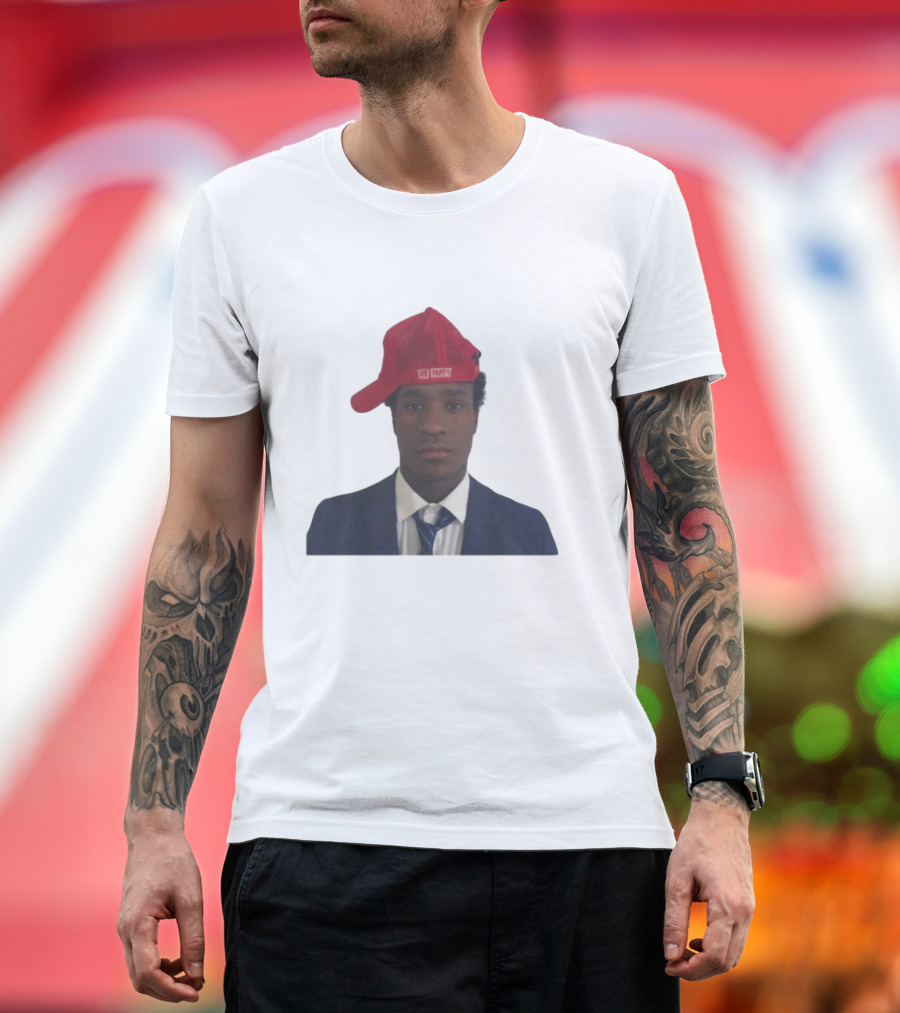 Free Steez Backwards Cap WB Party Suit Style T-Shirt