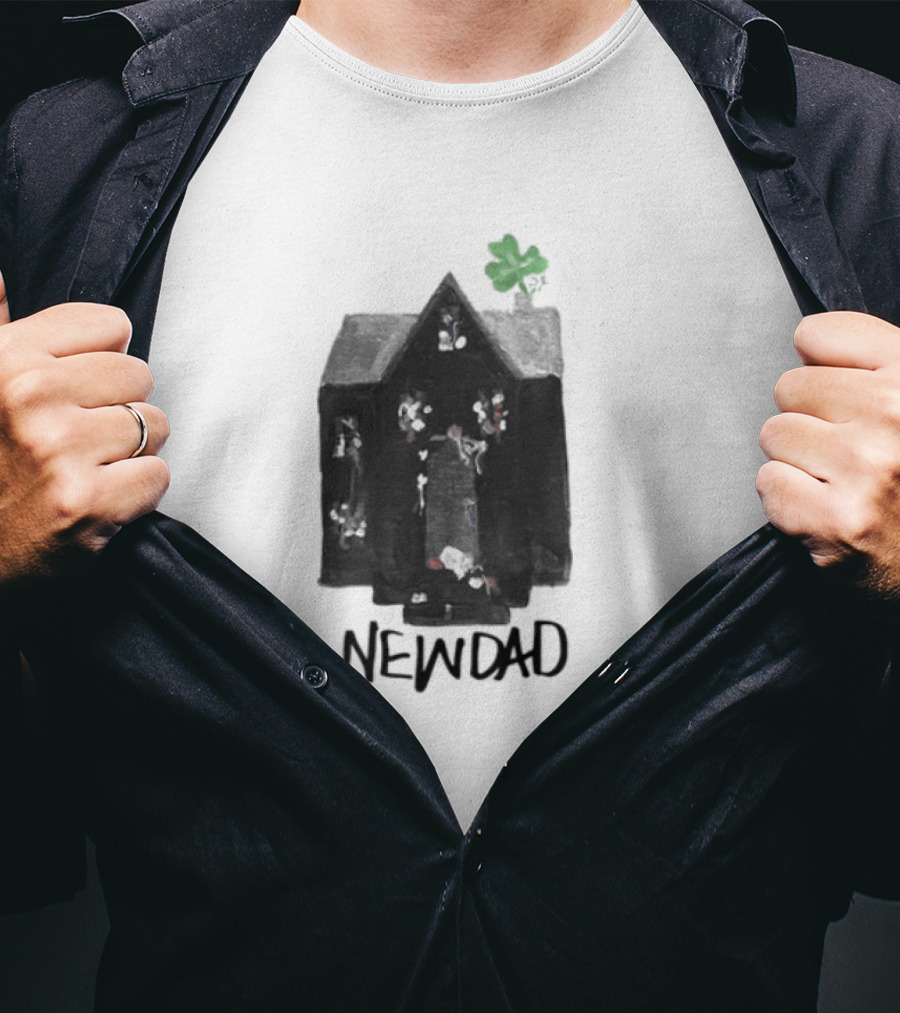 Newdad Altar House With Green Shamrock T-Shirt