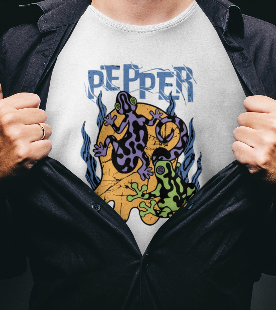 Pepper Skullconut Amphibians Psychedelic Frogs Graphic T-Shirt