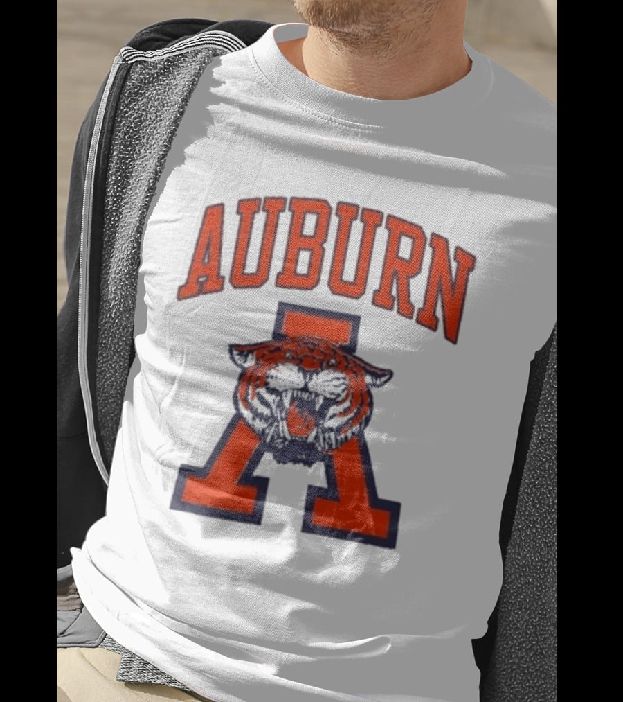 Auburn Tigers Roaring Vintage Logo Retro College Spirit T-Shirt