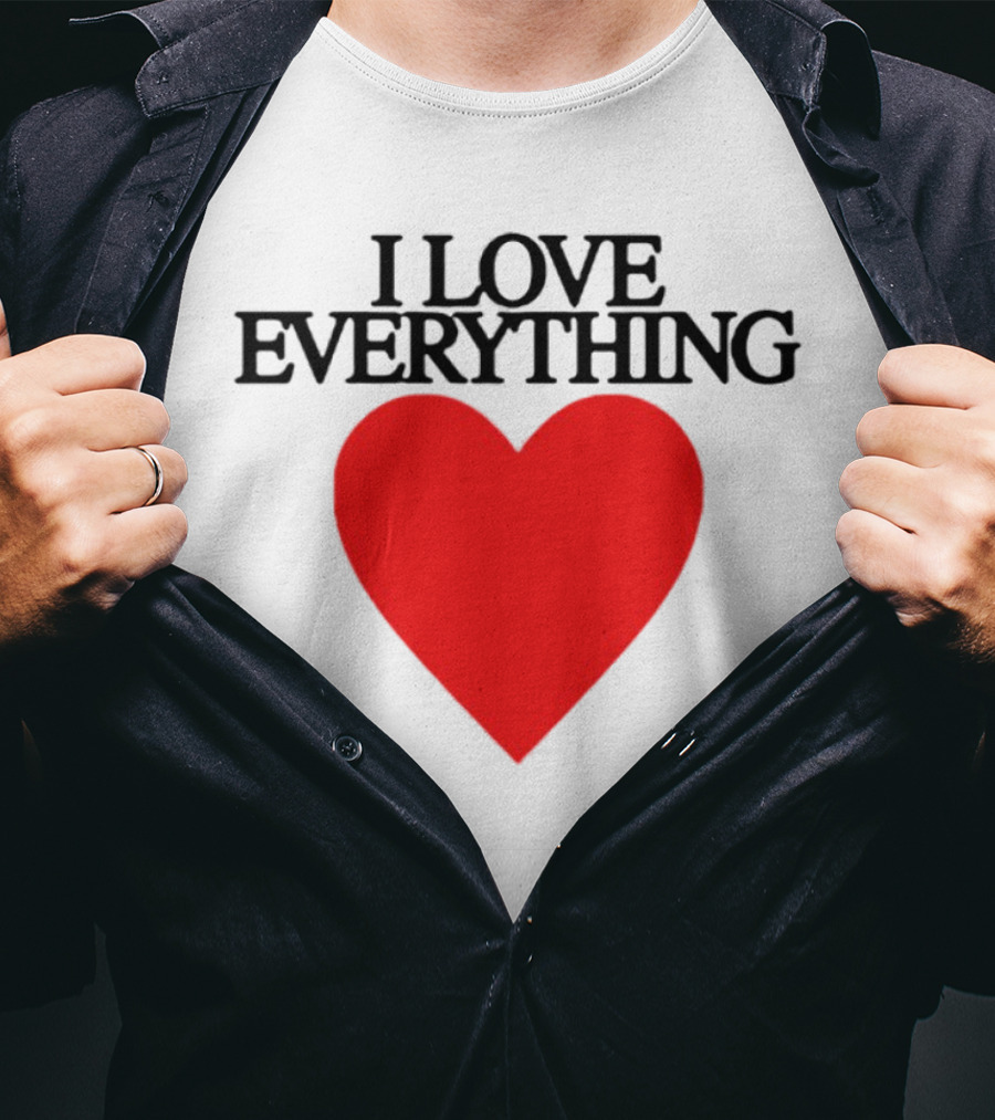 Mira Joyce I Love Everything Heart Red Graphic Style T-Shirt