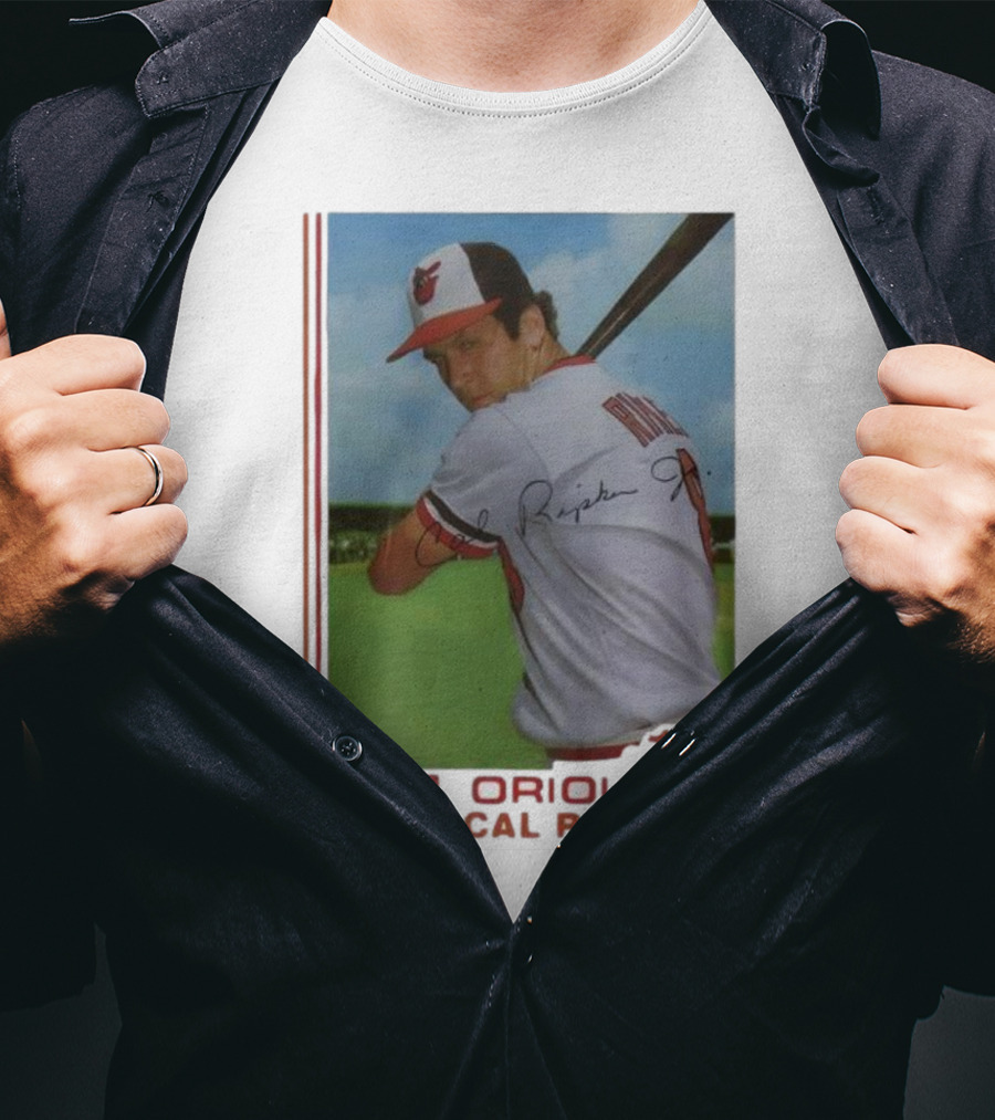 Cal Ripken Jr. Baltimore Orioles Baseball Card Topps MLB Signature Player T-Shirt
