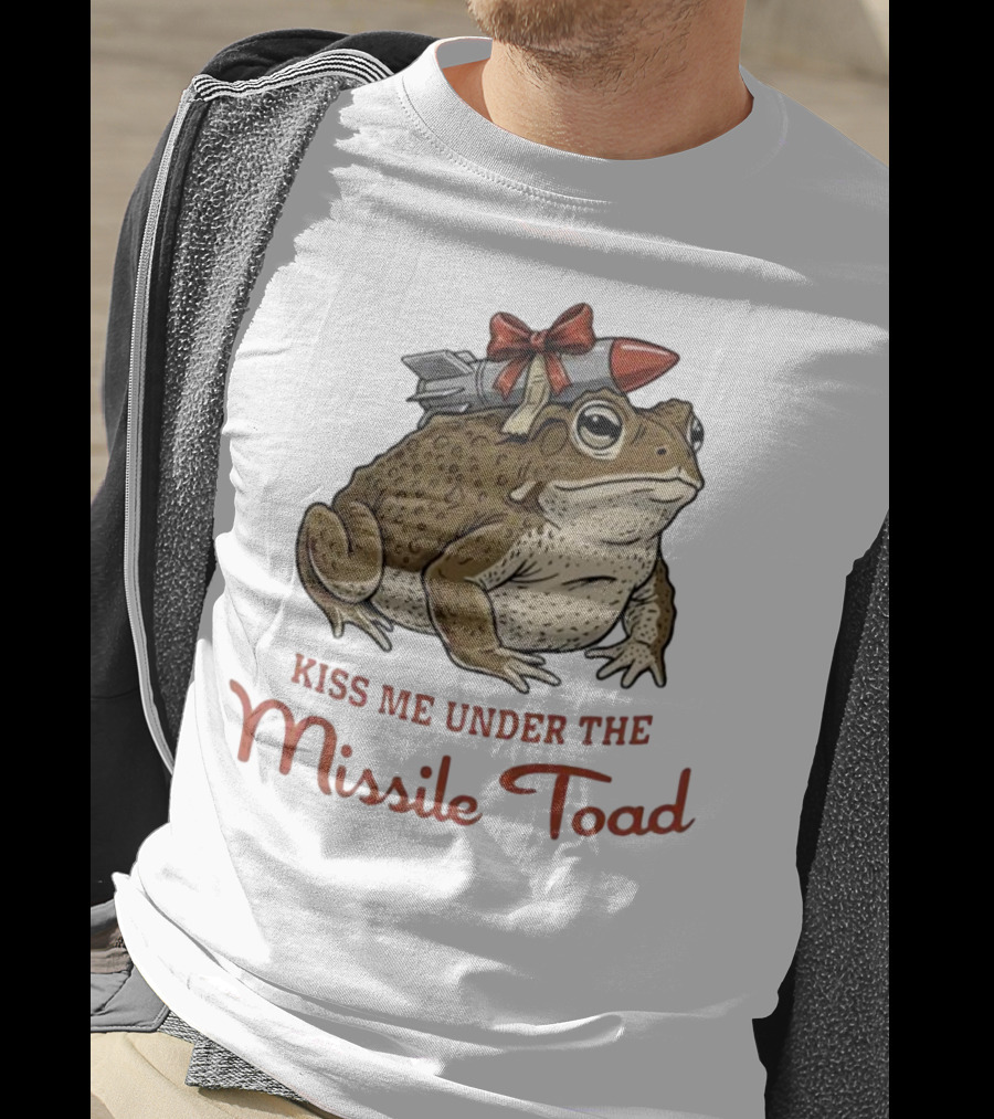 Kiss Me Under The Missile Toad Frog Christmas Holiday Joke T-Shirt