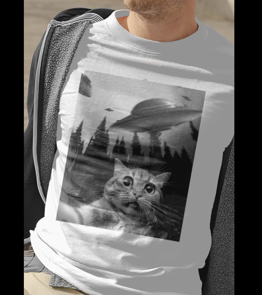 Keith Hernandez Cat Selfie Ufos Forest Scene T-Shirt