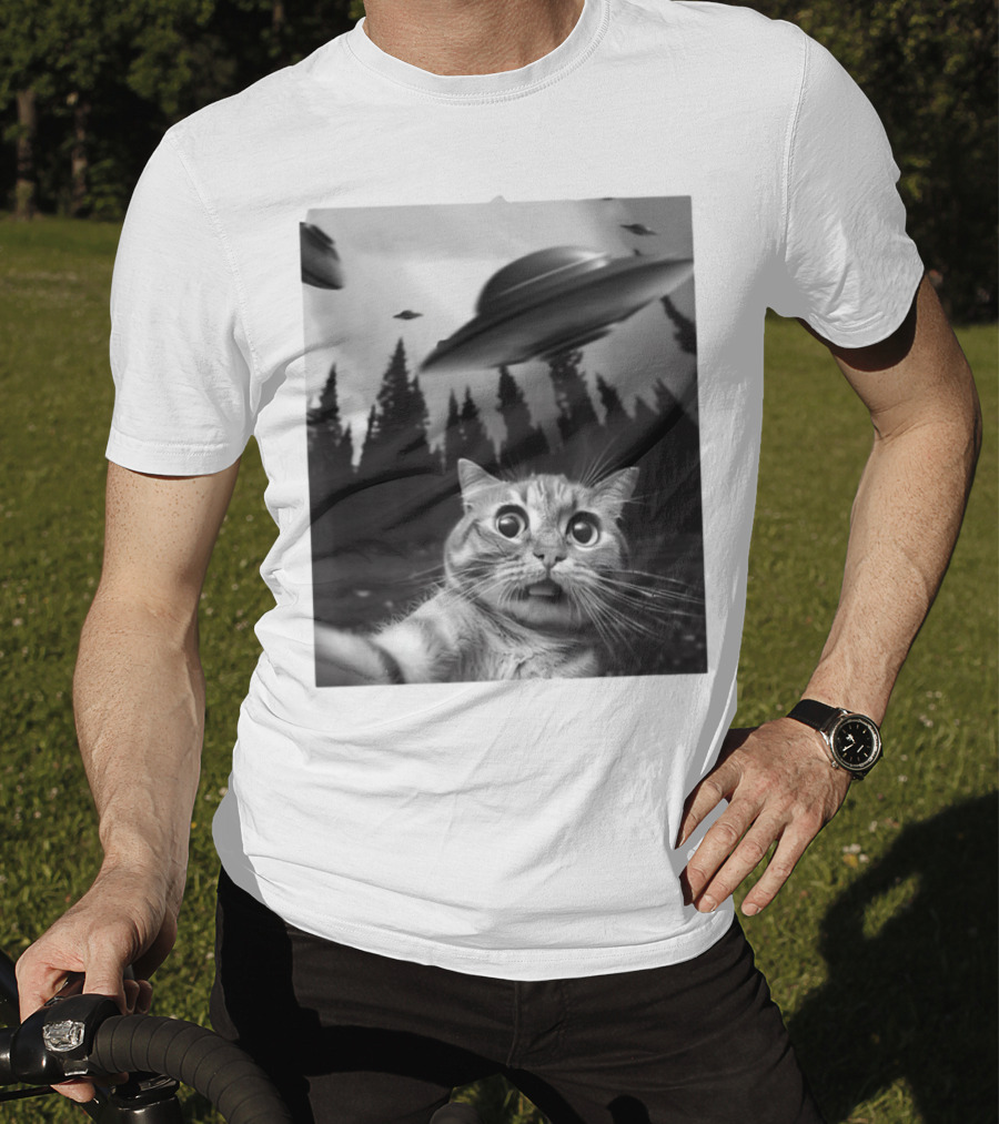 Keith Hernandez Cat Selfie Ufos Forest Scene T-Shirt