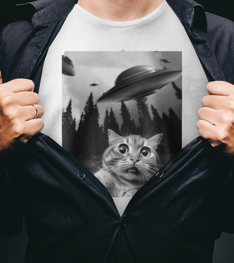 Keith Hernandez Cat Selfie Ufos Forest Scene T-Shirt