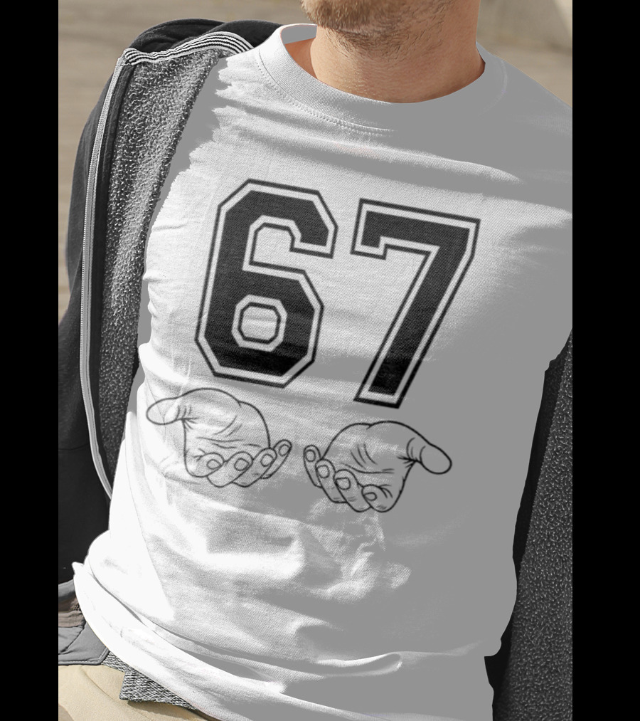 Six Seven 6 7 Meme Funny Hands 67 T-Shirt